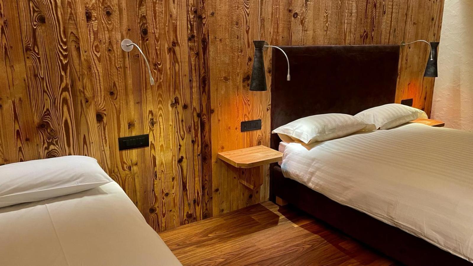 Hotel Pontiglia Livigno Exteriör bild