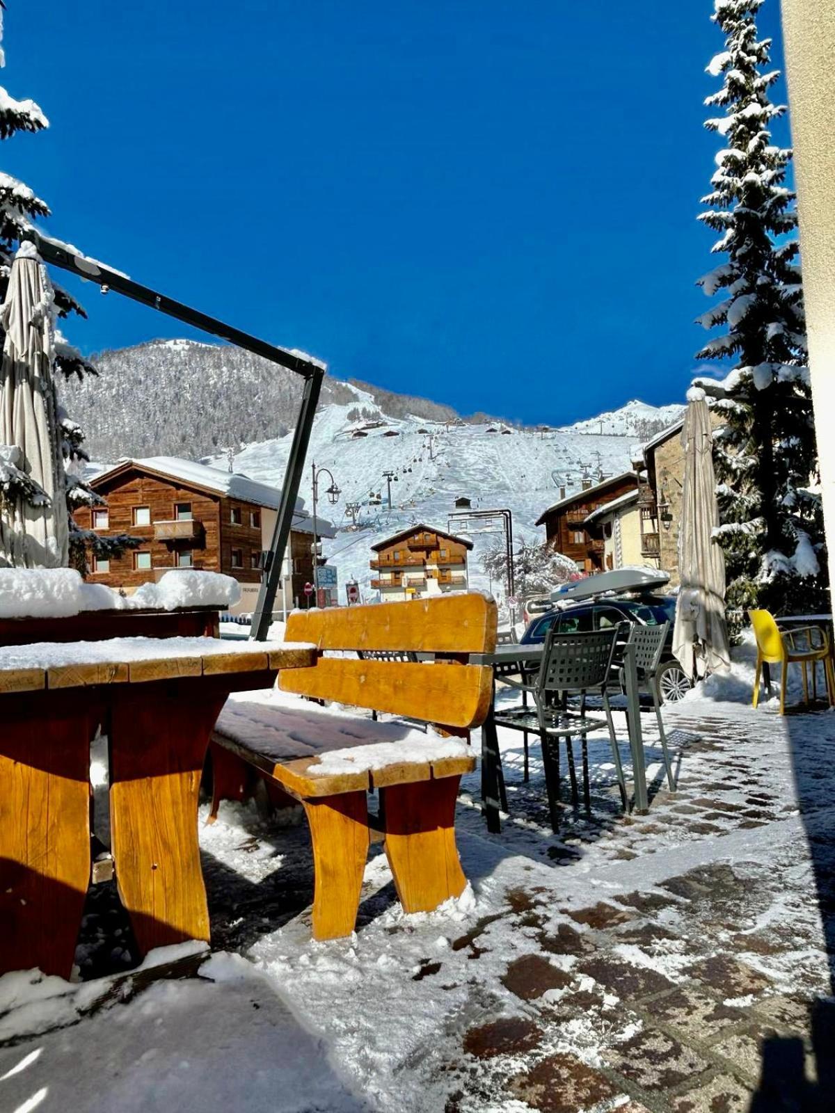Hotel Pontiglia Livigno Exteriör bild