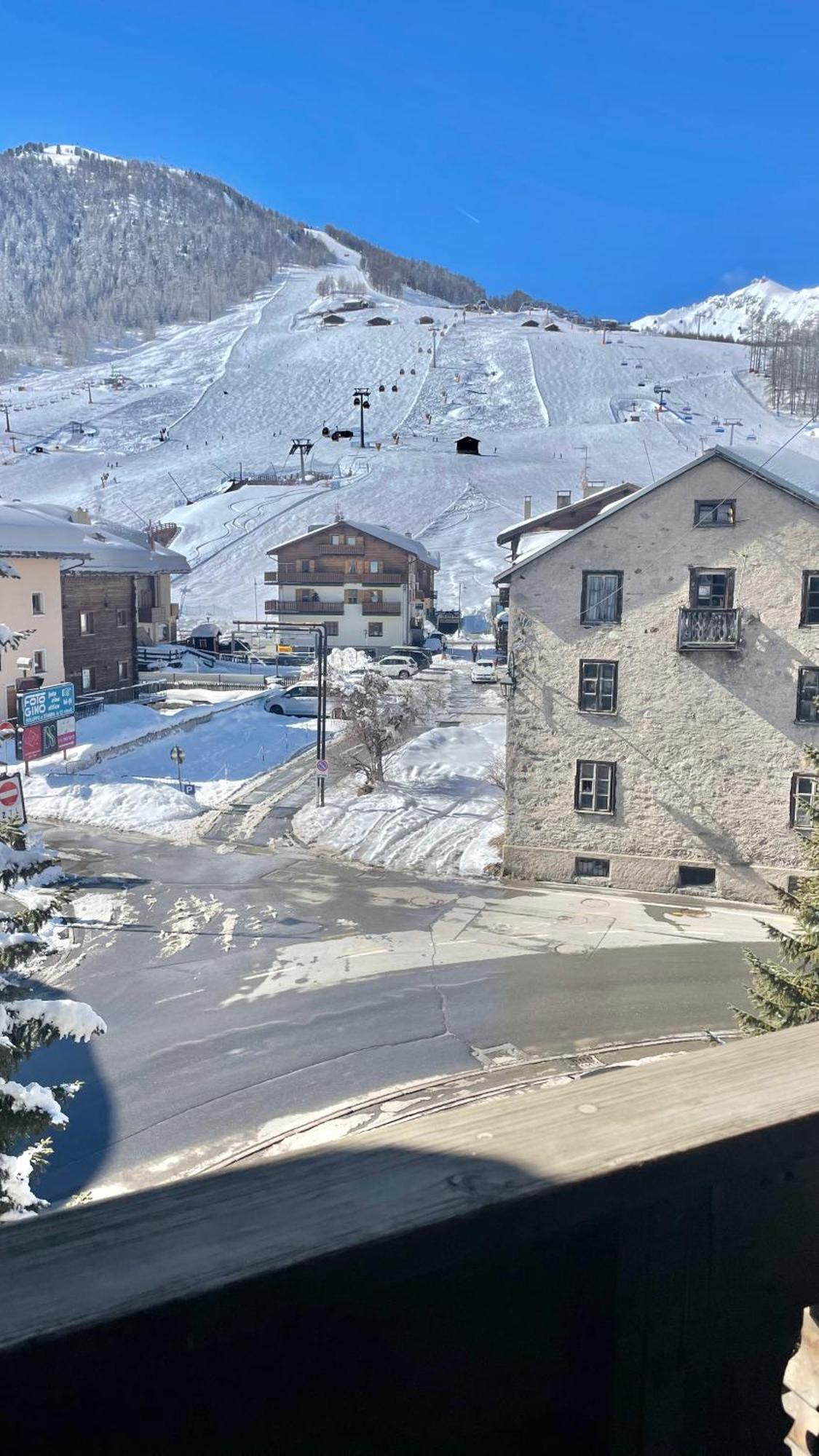 Hotel Pontiglia Livigno Exteriör bild