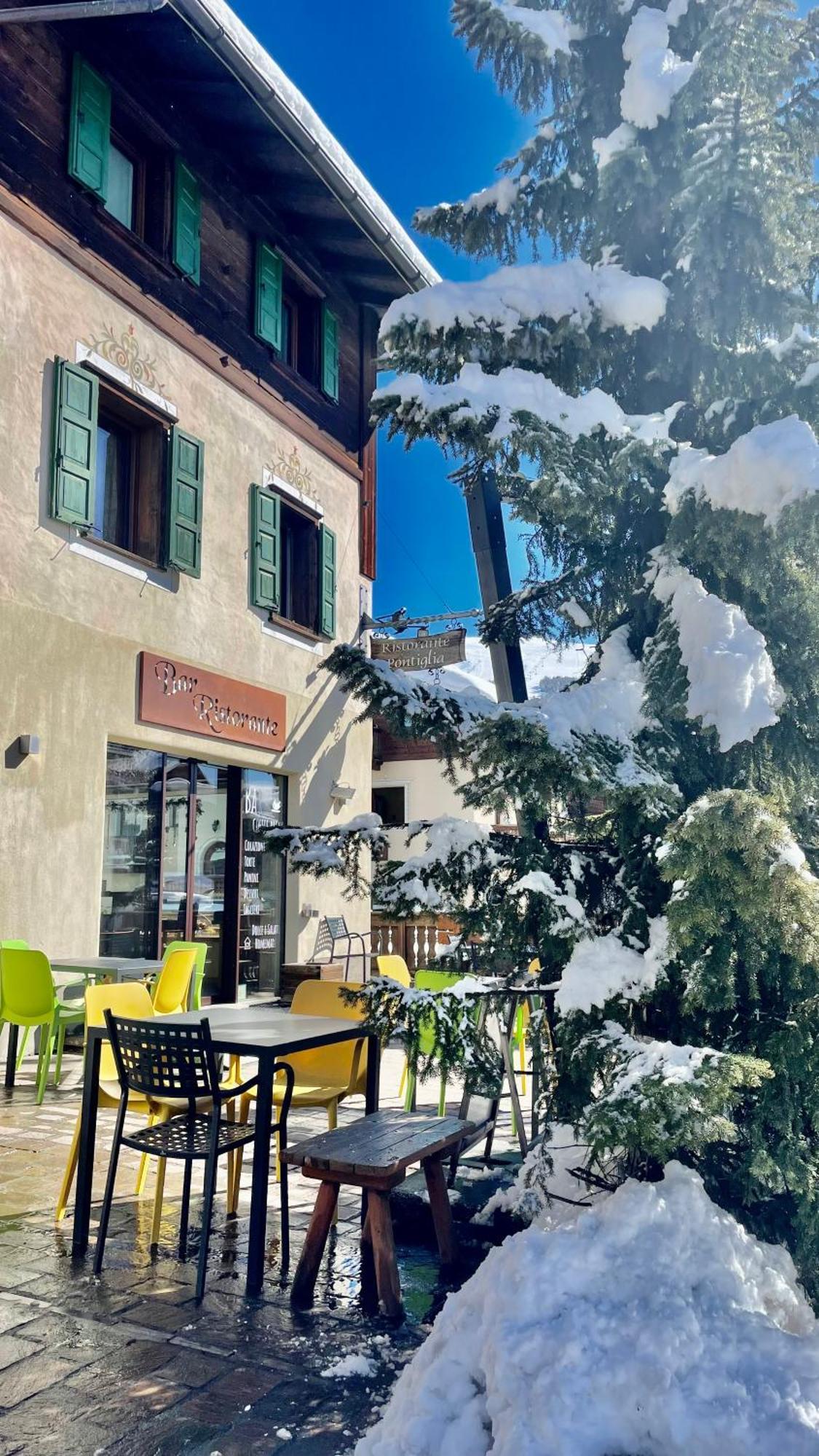 Hotel Pontiglia Livigno Exteriör bild