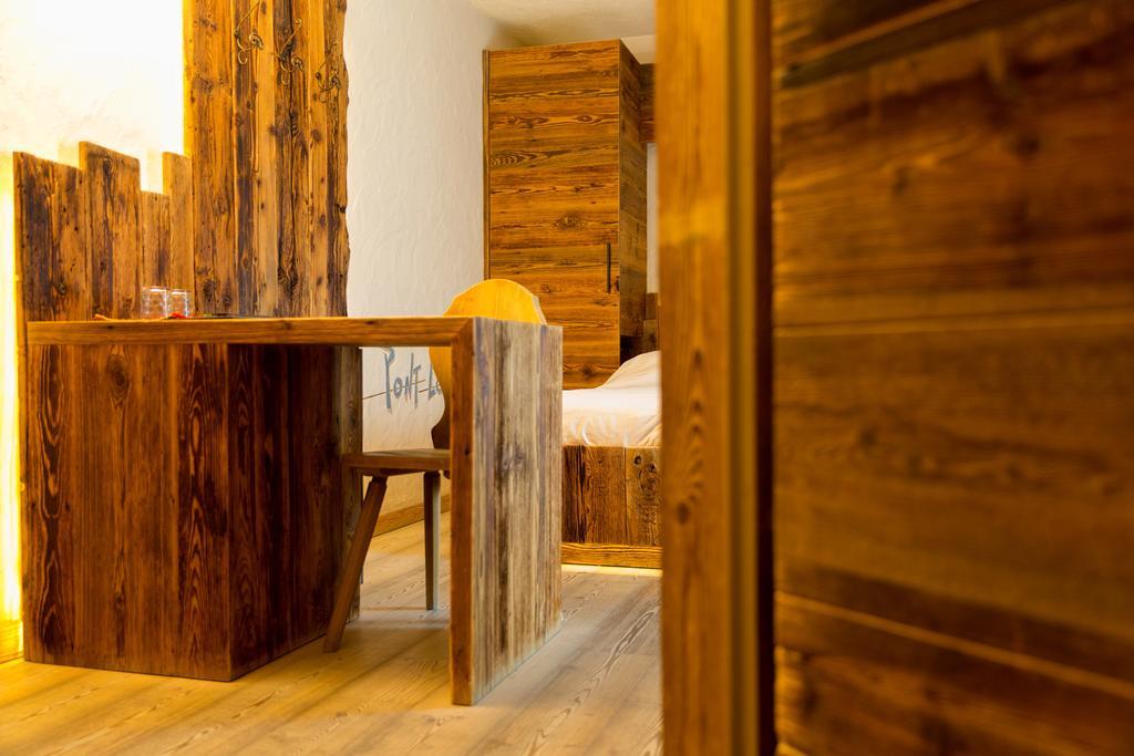 Hotel Pontiglia Livigno Exteriör bild