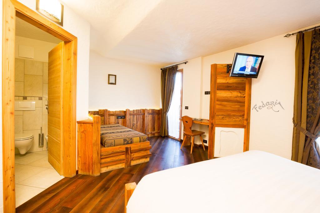 Hotel Pontiglia Livigno Exteriör bild
